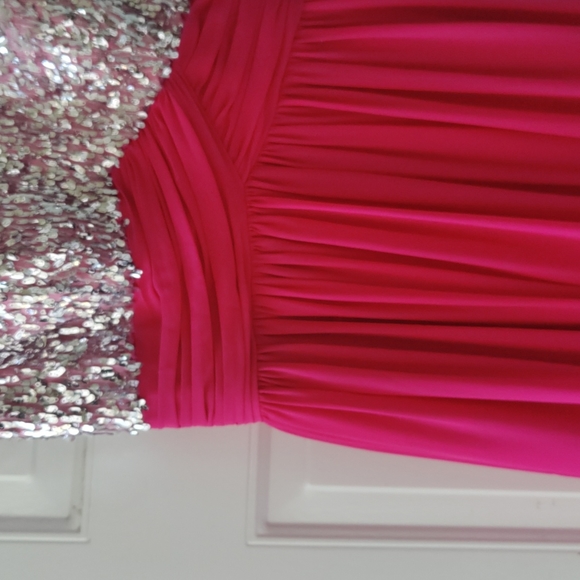 Pink formal dress - Picture 8 of 8